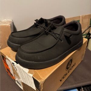 Volcom Men’s Casual Black Composite Toe